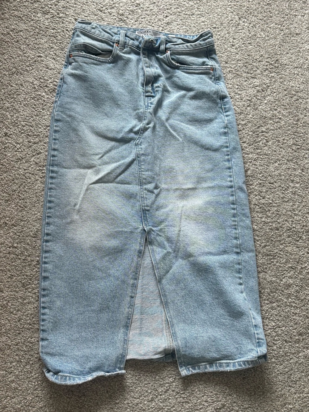 Vero Moda Light Blue Denim Jeans with Leather Patch
